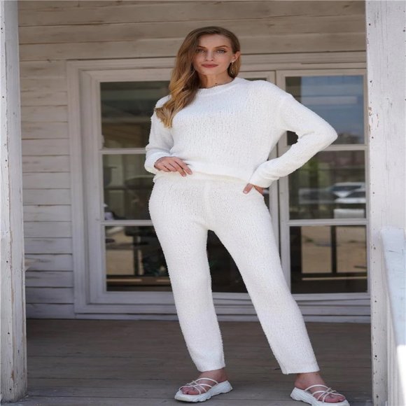 Long Sleeve Cropped Sweater And Pants Set - Picture 1 of 3